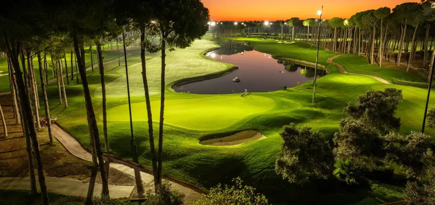 Carya Golf Club Belek - Daphne Golf Travel - Carya Golf Club Belek Championship Course Night Golf Floodlight Flutlicht